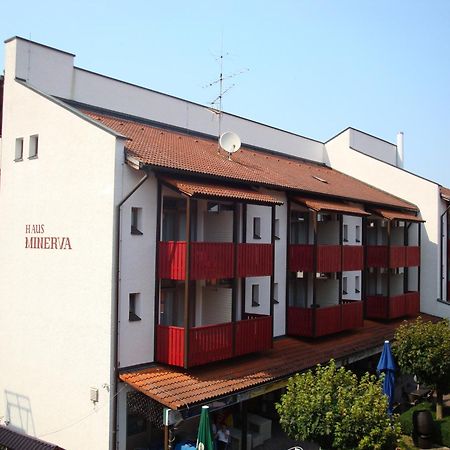 Apparthotel Minerva Diana Octavia バート・ゲーグギング エクステリア 写真