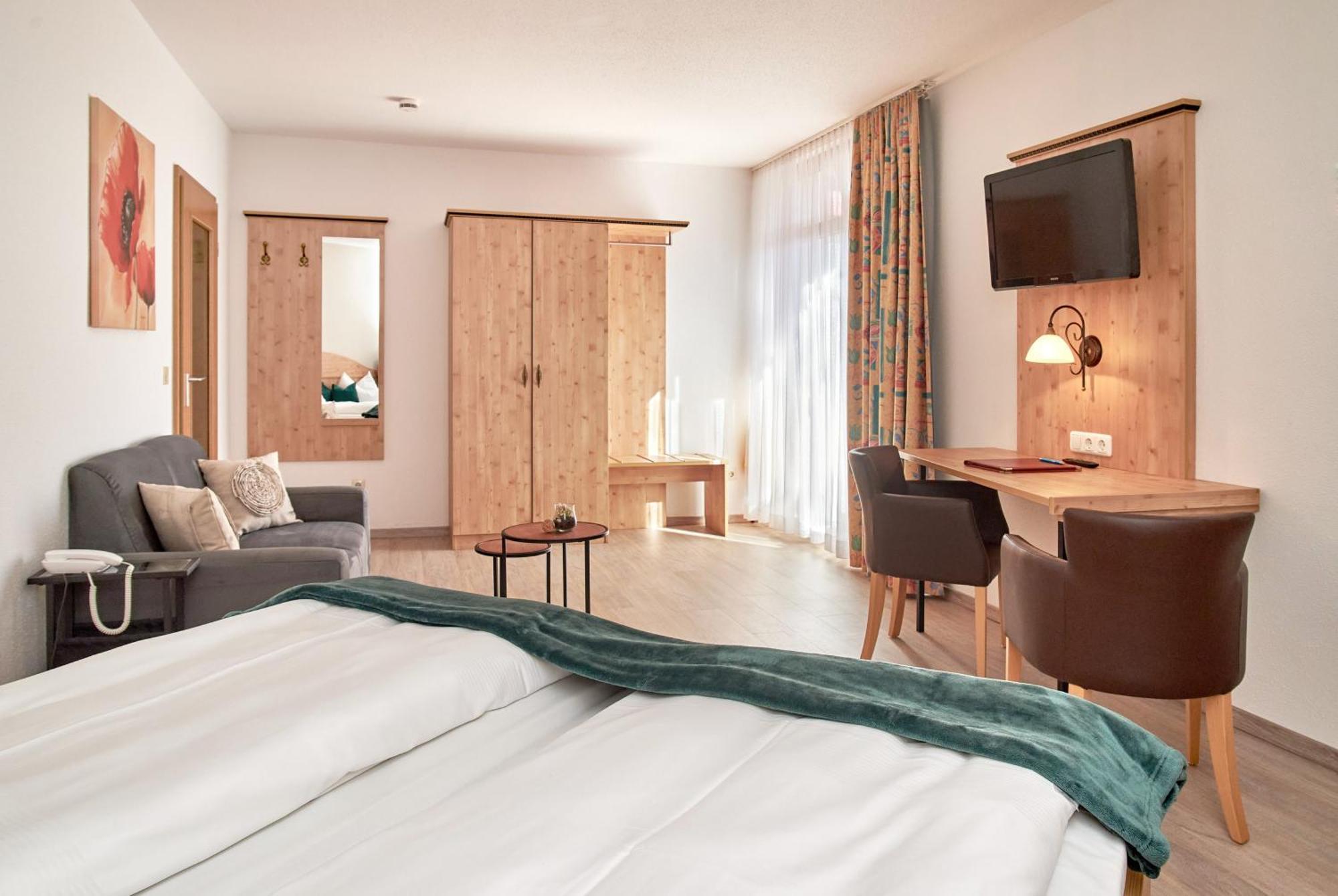 Apparthotel Minerva Diana Octavia バート・ゲーグギング エクステリア 写真