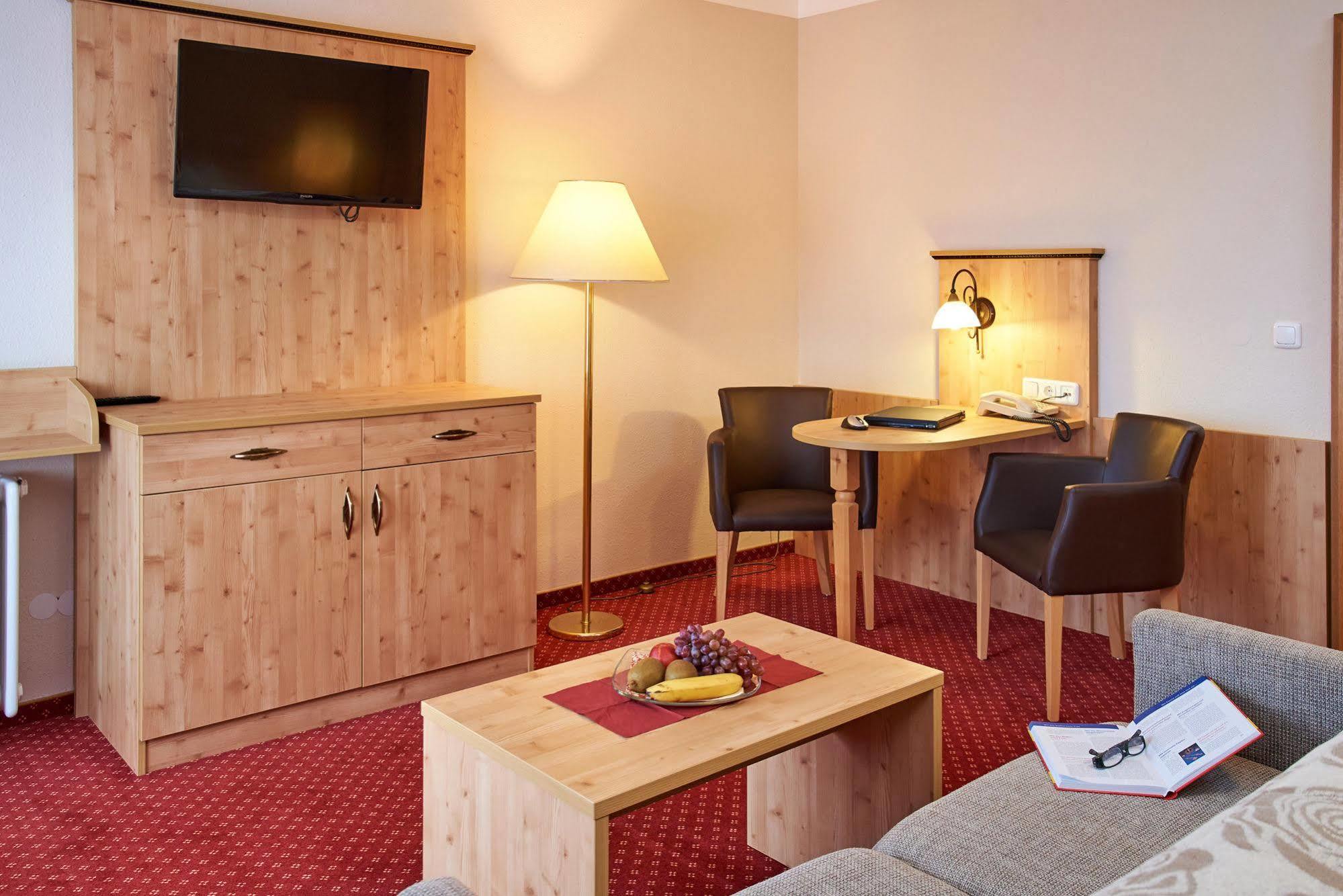 Apparthotel Minerva Diana Octavia バート・ゲーグギング エクステリア 写真